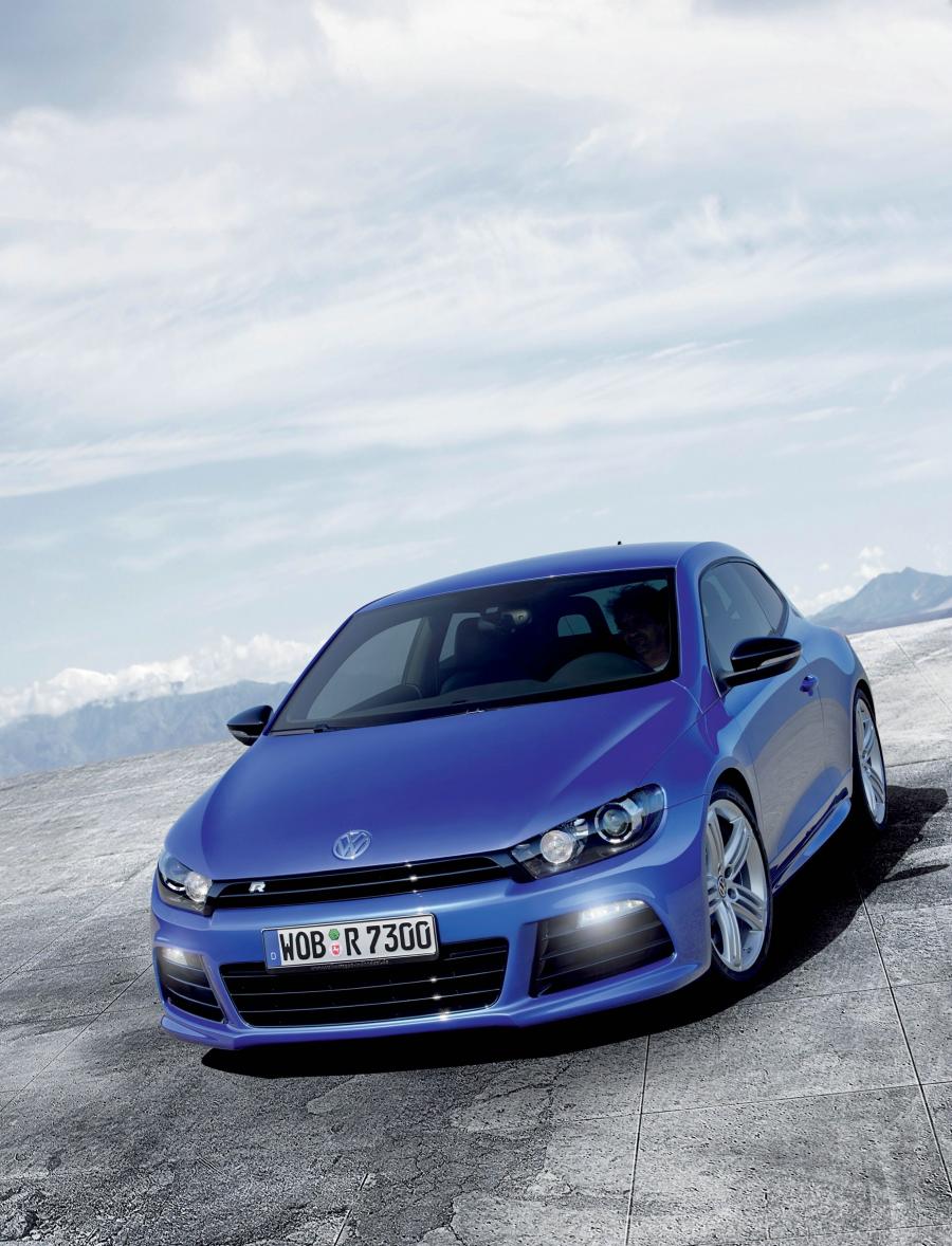  Volkswagen Scirocco R 2009 года  (фото 19 из 22)